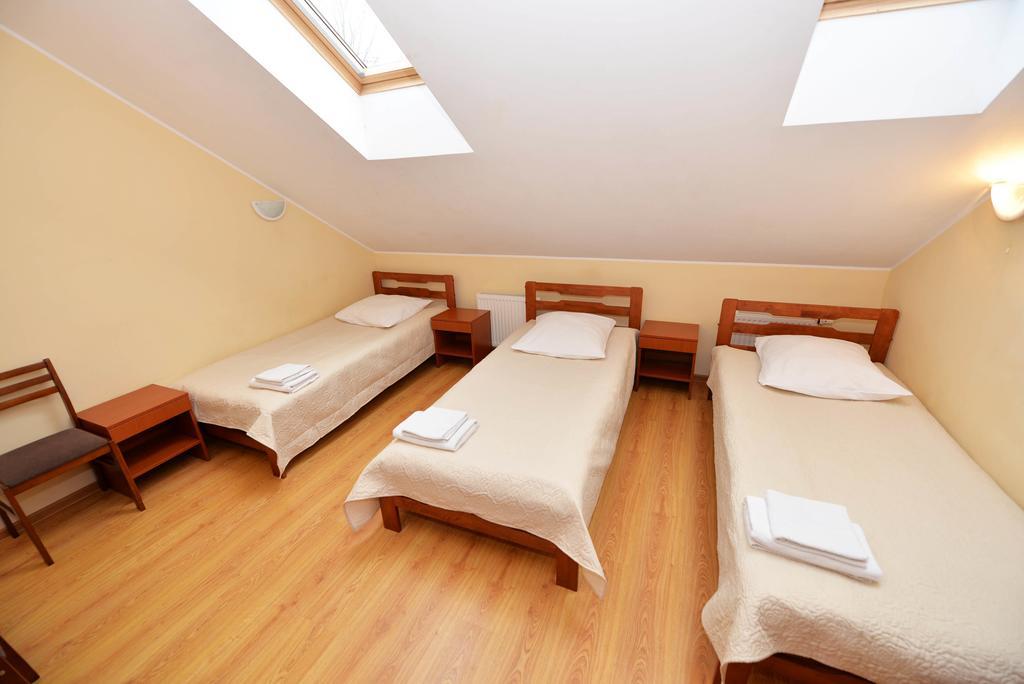 Klaipeda Inn Private Parking And Kitchen Chambre photo