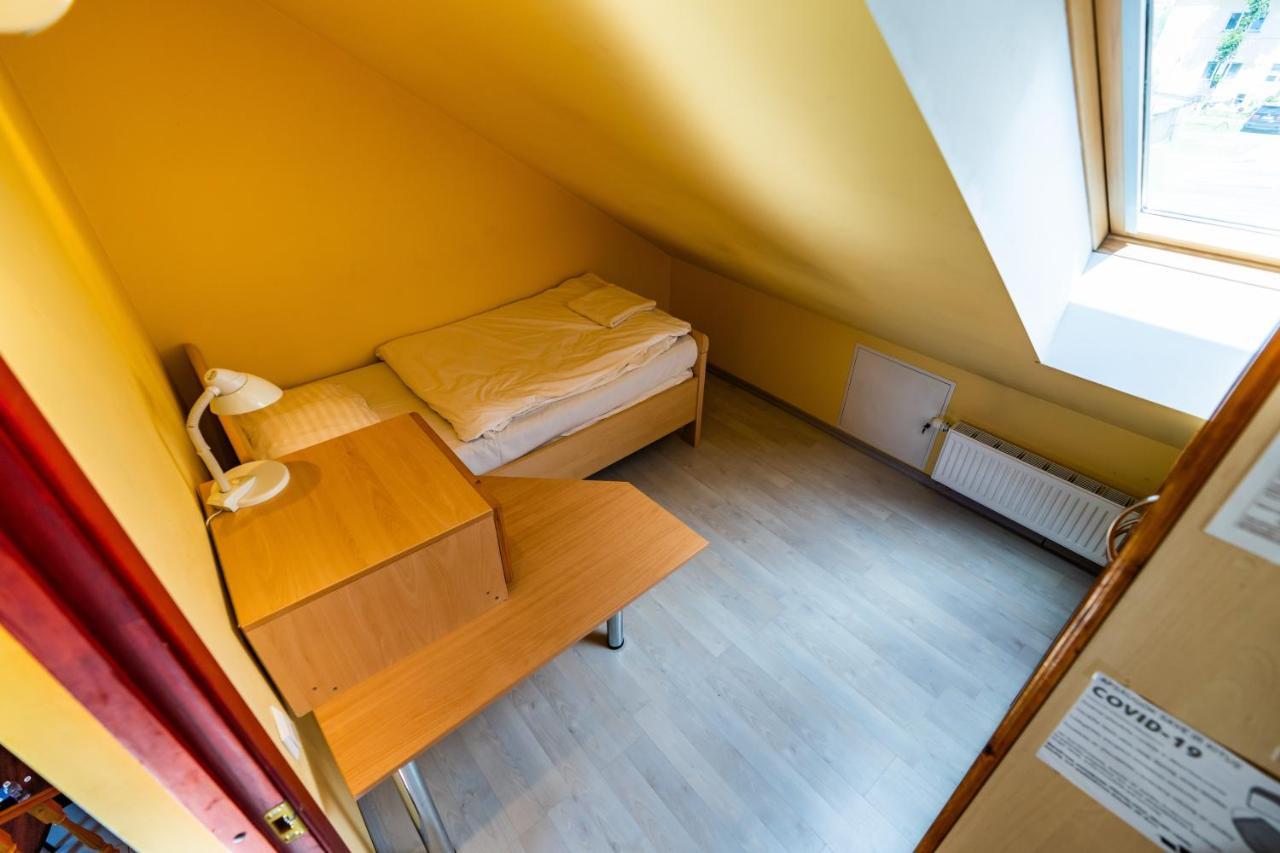 Klaipeda Inn Private Parking And Kitchen Extérieur photo