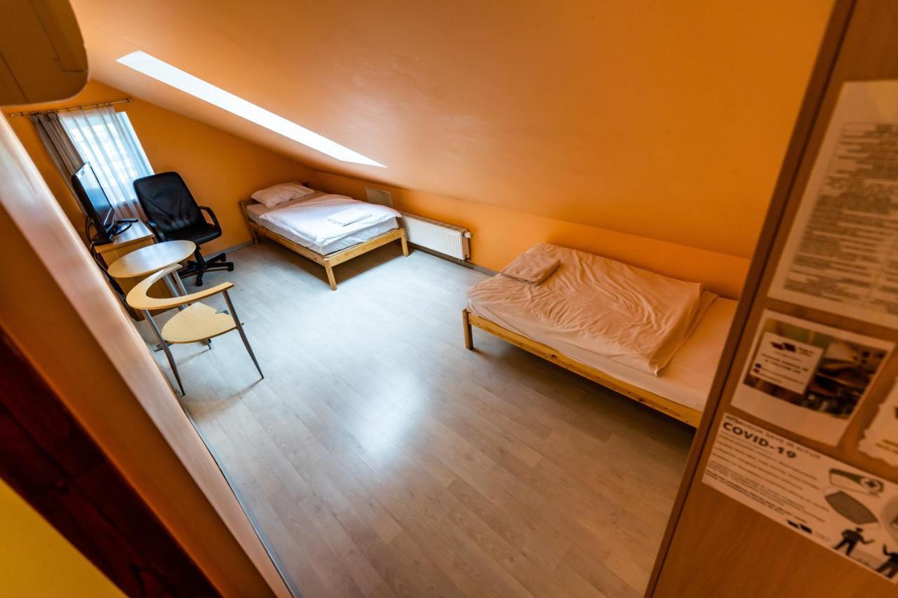 Klaipeda Inn Private Parking And Kitchen Extérieur photo