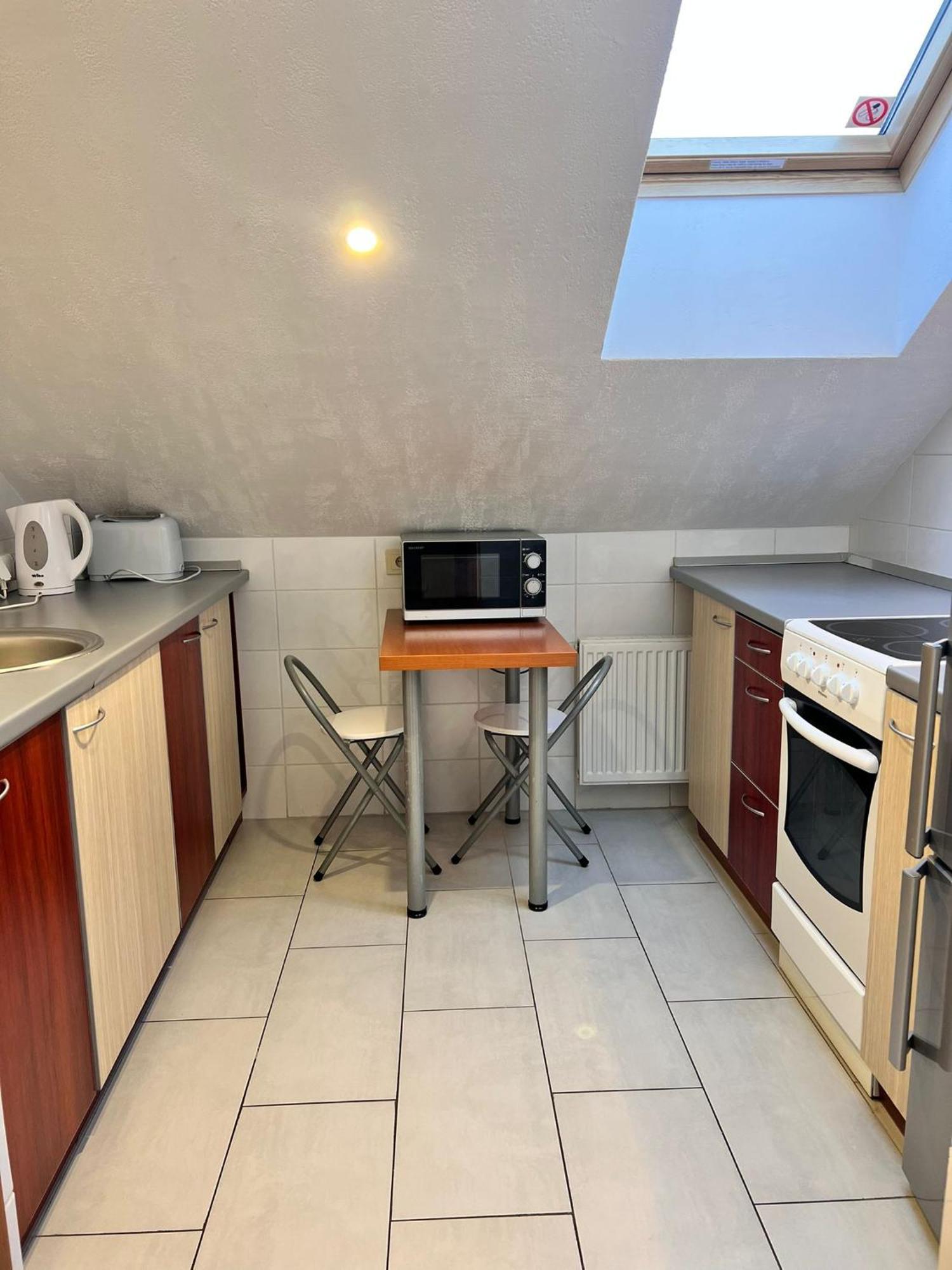 Klaipeda Inn Private Parking And Kitchen Extérieur photo