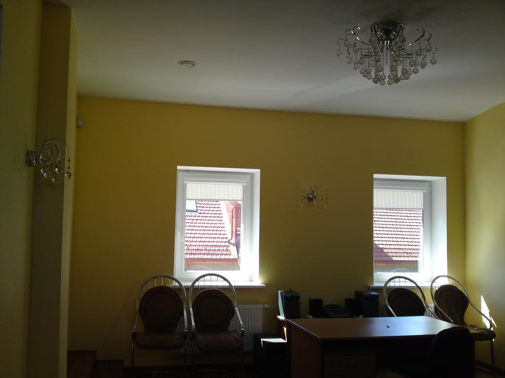 Klaipeda Inn Private Parking And Kitchen Extérieur photo